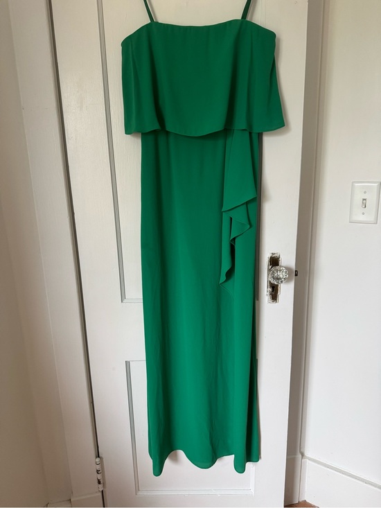BCBGMaxAzria Dresses & Skirts - BCBG Green Strapless Semi Formal Dress with Slit